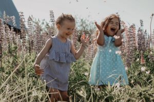 glücklichegirls-6174061_640_pixabay