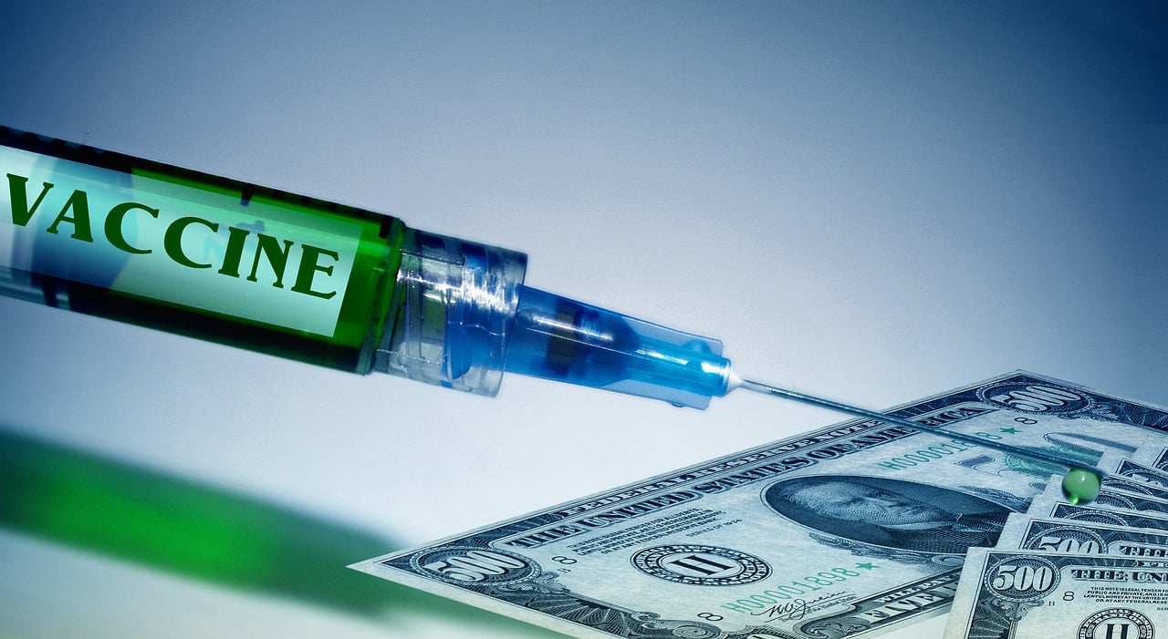 pandemie geldsyringe-4966959_1280 geralt_pixabay